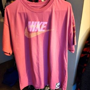 Nike tee shirt